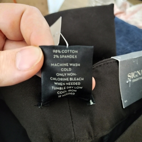 Ann‎ Taylor Factory Signature Straight Cropped Dark Brown Pants Size 6 - Picture 9 of 9